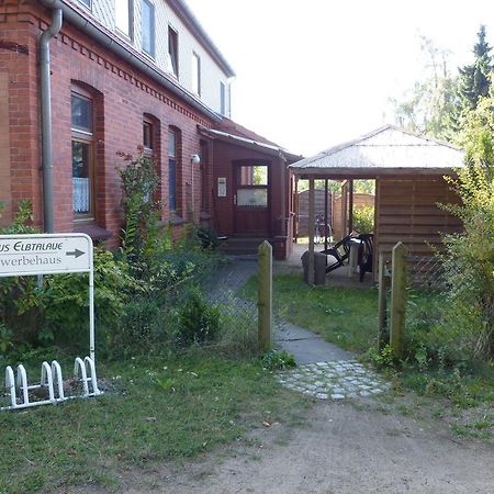 Haus Elbtalaue Apartment Блекеде Екстериор снимка