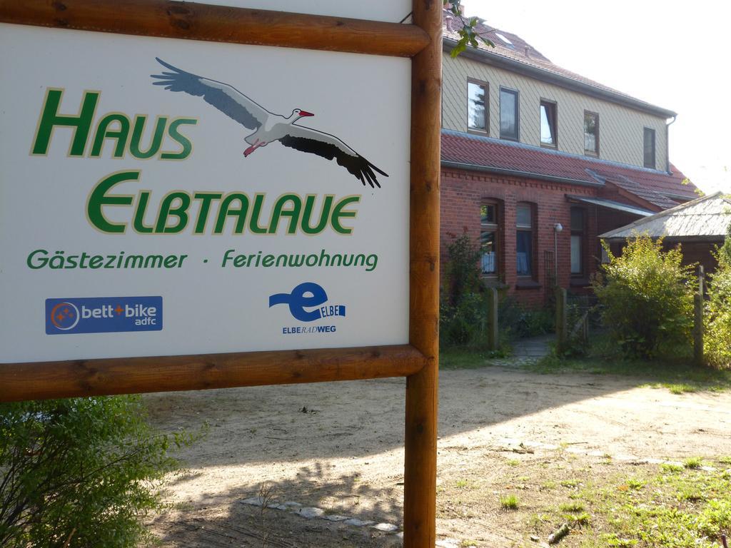 Haus Elbtalaue Apartment Блекеде Екстериор снимка